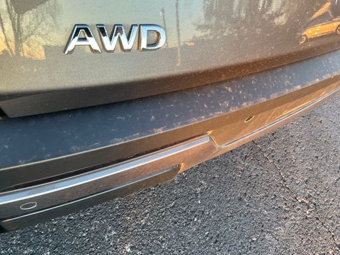 Used 2025 INFINITI QX60 Luxe w/ Vision Package image 3