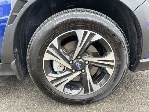 Certified 2025 Subaru Crosstrek 2.0i Premium image 28