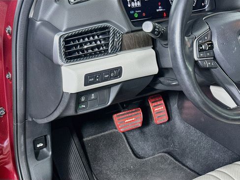 Used 2022 Honda Accord Touring image 17