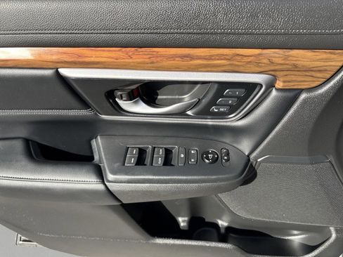 Certified 2020 Honda CR-V Touring image 17