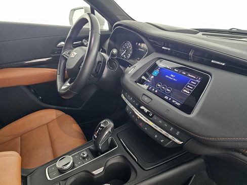 Used 2019 Cadillac XT4 Sport AWD/4WD image 11