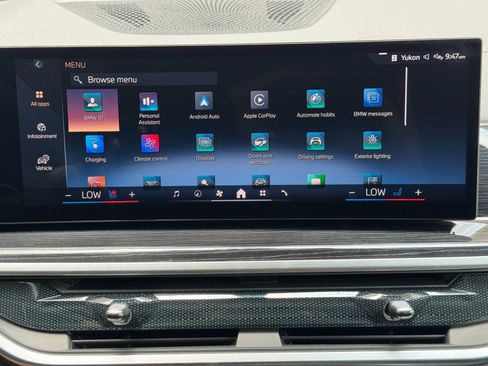 Used 2024 BMW X5 xDrive50e w/ M Sport Package AWD/4WD image 28