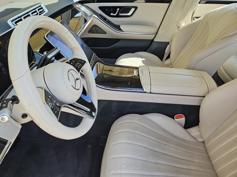 Certified 2022 Mercedes-Benz S 500 4MATIC image 14