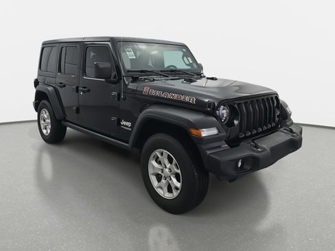 Used 2021 Jeep Wrangler Unlimited Islander image 3