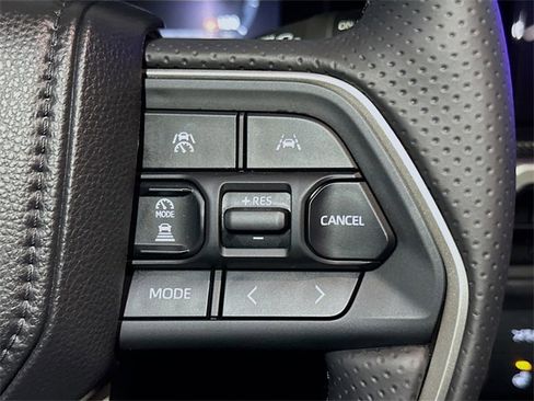 New 2025 Toyota 4Runner Limited image 29