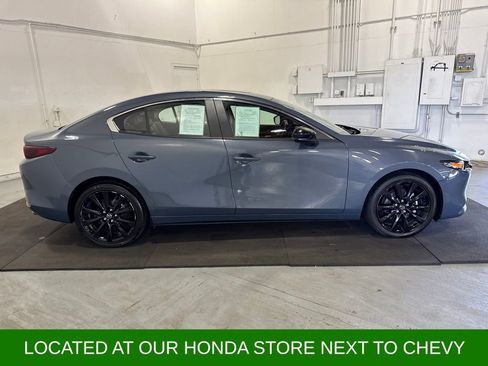 Used 2024 MAZDA MAZDA3 s image 8