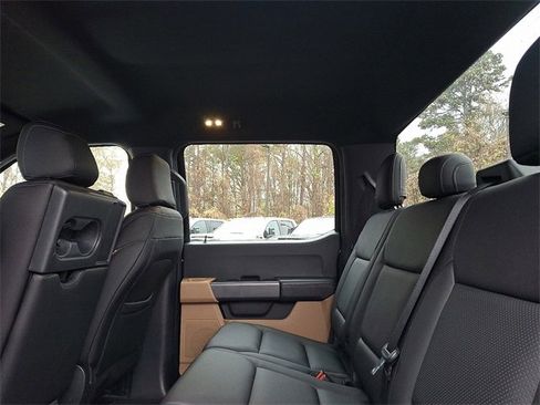 Used 2023 Ford F150 XLT image 10