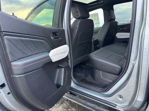 New 2026 GMC Canyon AT4X image 15