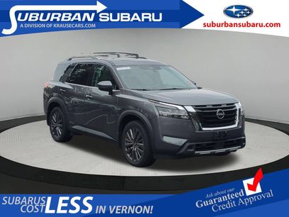 Used 2023 Nissan Pathfinder SL w/ SL Premium Package