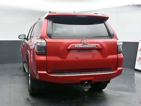 Used 2019 Toyota 4Runner SR5 Premium image 6