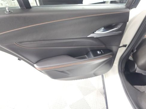 Used 2021 Cadillac CT4 V w/ Technology Package image 31