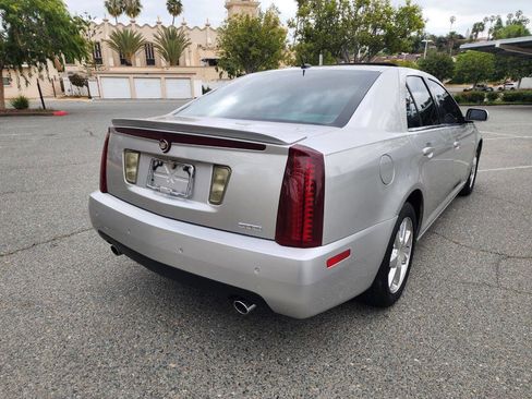 Used 2006 Cadillac STS w/ Preferred Equipment Group image 7