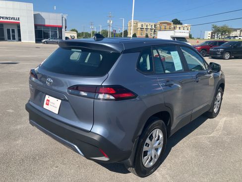 Certified 2026 Toyota Corolla Cross L FWD image 9