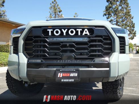 Used 2025 Toyota Tundra Limited w/ TRD Off-Road Package AWD/4WD image 19
