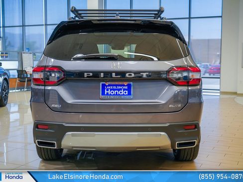 New 2026 Honda Pilot Elite image 5