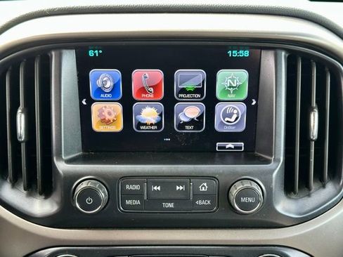 Used 2018 Chevrolet Colorado Z71 AWD/4WD image 27