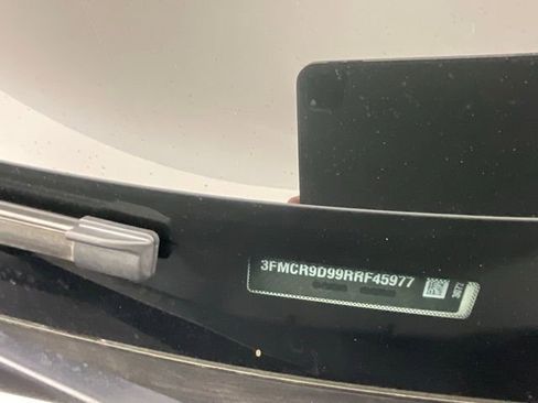 Used 2024 Ford Bronco Sport Badlands image 21