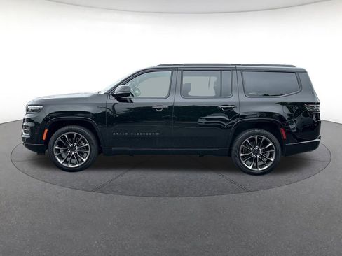 Certified 2025 Jeep Grand Wagoneer Series III w/ Quick Order Packagew 28T AWD/4WD image 2