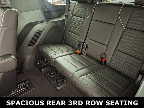 Used 2025 Cadillac Escalade Sport Platinum image 29