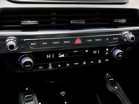 Used 2022 Kia Telluride EX w/ EX Premium Package image 35