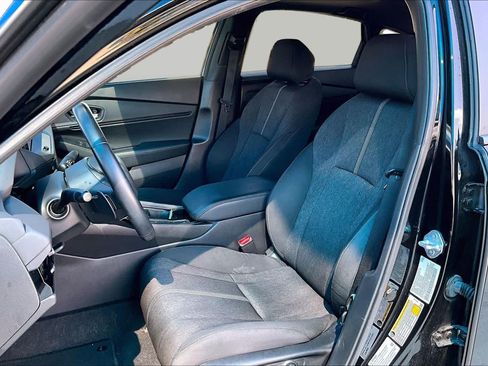 Used 2023 Honda Accord Sport image 7