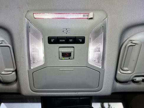 Used 2023 Toyota RAV4 Adventure image 36