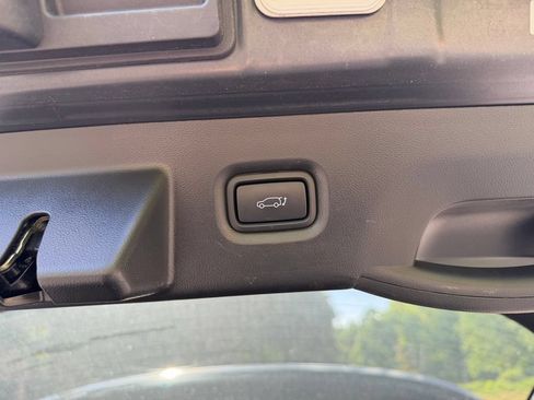 Used 2024 Hyundai Ioniq 5 SEL RWD image 18