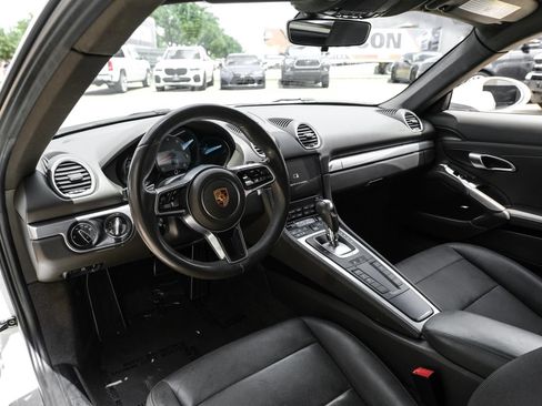 Used 2018 Porsche 718 Cayman S w/ Sportdesign Package RWD image 2
