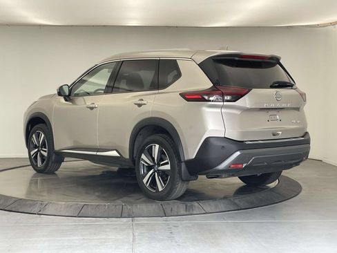 Used 2022 Nissan Rogue SL AWD/4WD image 3