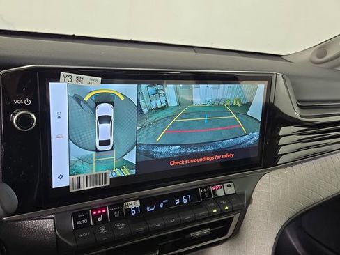 New 2026 Toyota Camry XLE image 18