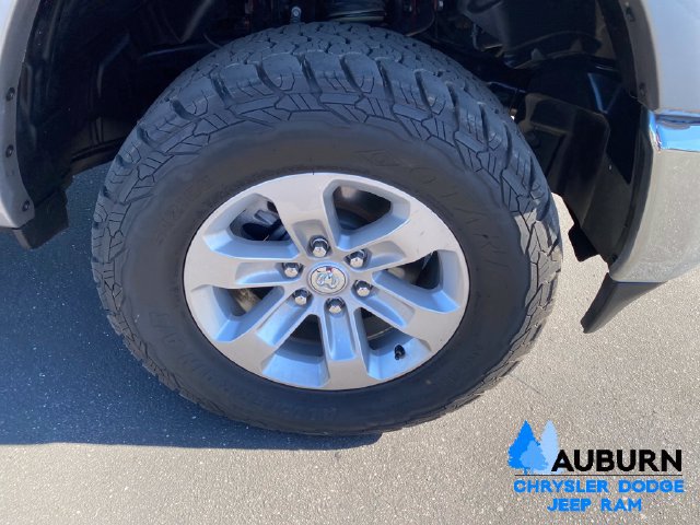 Used 2022 RAM 1500 Laramie AWD/4WD image 9
