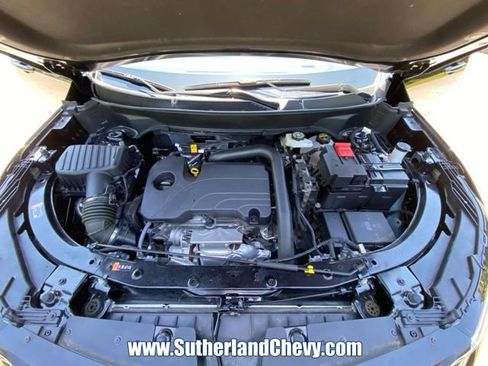 Used 2025 Chevrolet Equinox RS w/ Safety and Technology Package AWD/4WD image 52