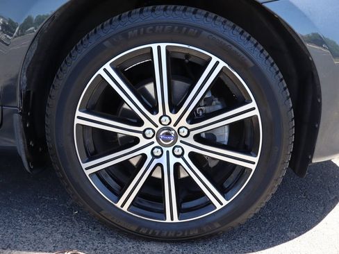 Used 2015 Volvo XC60 T5 AWD/4WD image 44