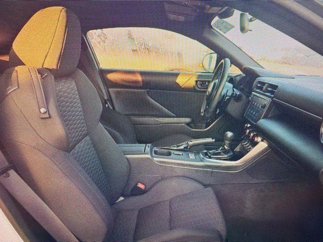 Used 2024 Toyota GR86 RWD image 13