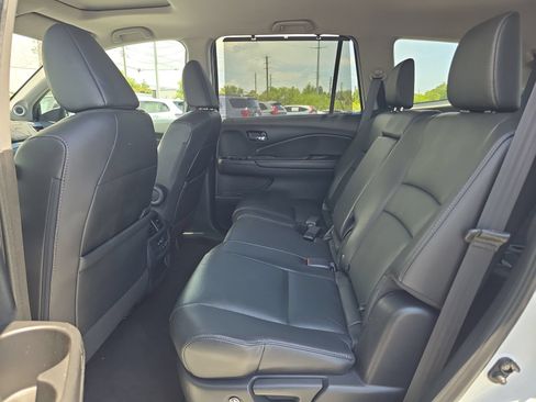 Used 2021 Honda Pilot Special Edition image 13