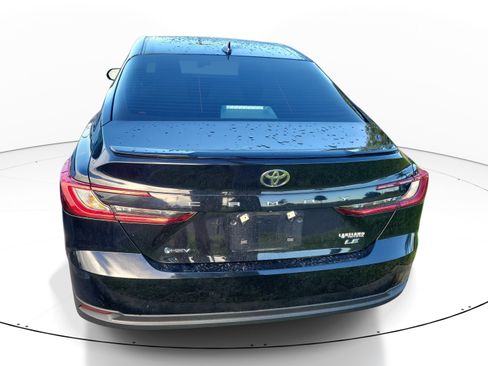 Used 2025 Toyota Camry LE w/ Convenience Package FWD image 6