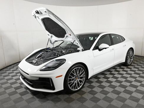 New 2025 Porsche Panamera RWD image 35