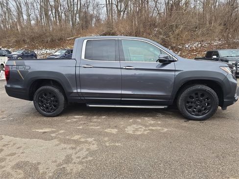 Used 2023 Honda Ridgeline RTL-E image 3