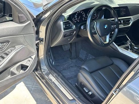 Used 2019 BMW 330i Sedan RWD image 16