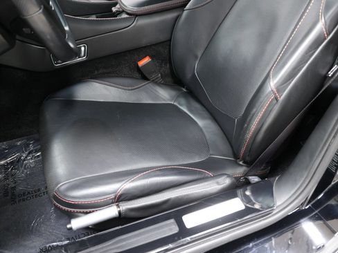 Used 2014 Aston Martin Vanquish Coupe RWD image 21