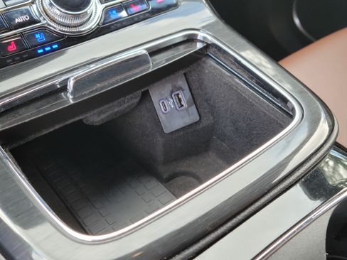 Used 2020 Lincoln Nautilus Reserve FWD image 31