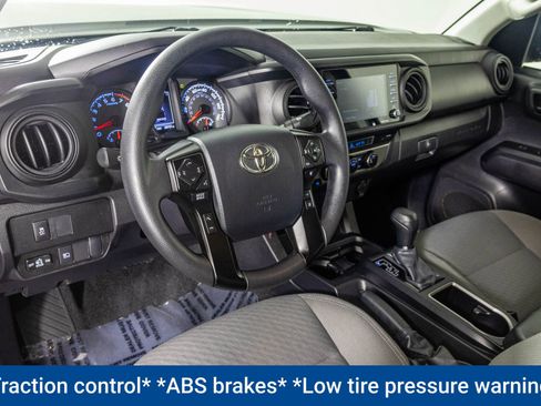 Used 2023 Toyota Tacoma SR AWD/4WD image 4