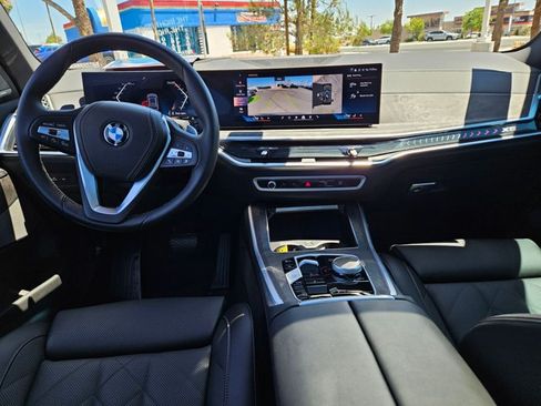 Used 2026 BMW X5 sDrive40i w/ Premium Package RWD image 17