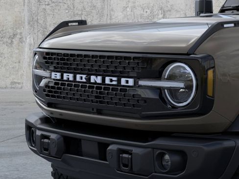 New 2026 Ford Bronco Badlands image 19