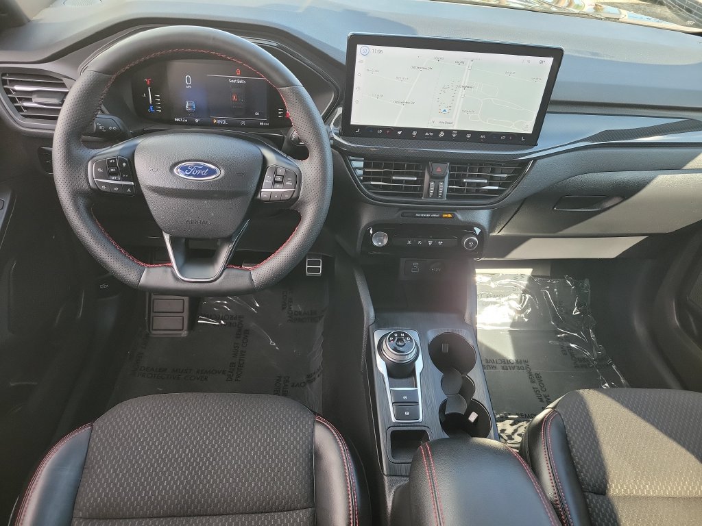 Used 2023 Ford Escape ST-Line w/ Tech Pack #1 AWD/4WD image 29