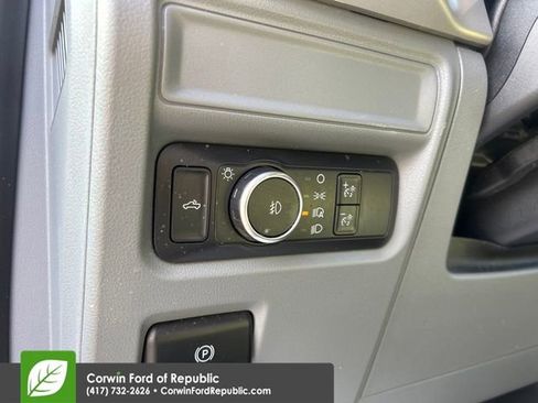Used 2021 Ford F150 XLT AWD/4WD image 13