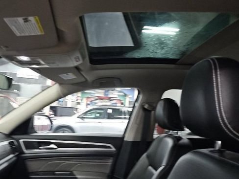 Used 2022 Volkswagen Atlas SE w/ Panoramic Sunroof Package image 17