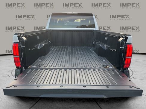 Used 2025 Toyota Tacoma SR image 24
