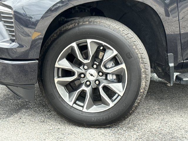 Used 2024 Chevrolet Silverado 1500 RST RWD image 39
