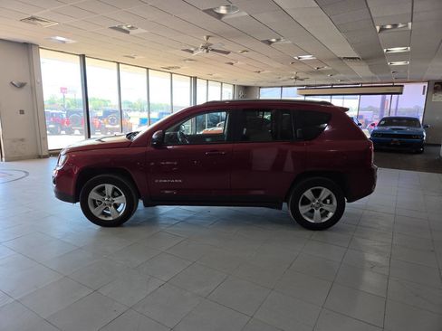 Used 2016 Jeep Compass Sport w/ Power Value Group AWD/4WD image 4